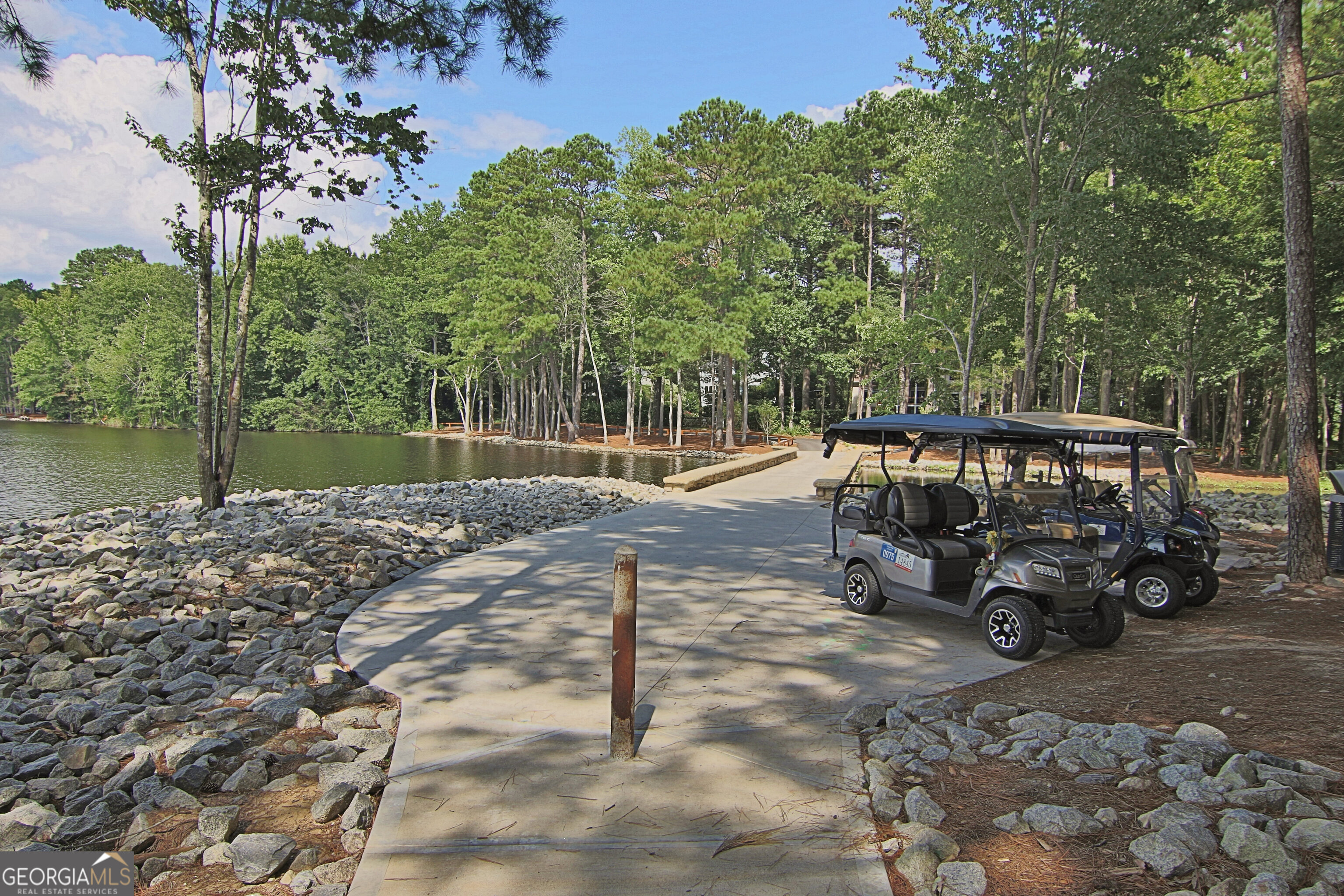 109 Sweetwater Oaks Property Photo 69