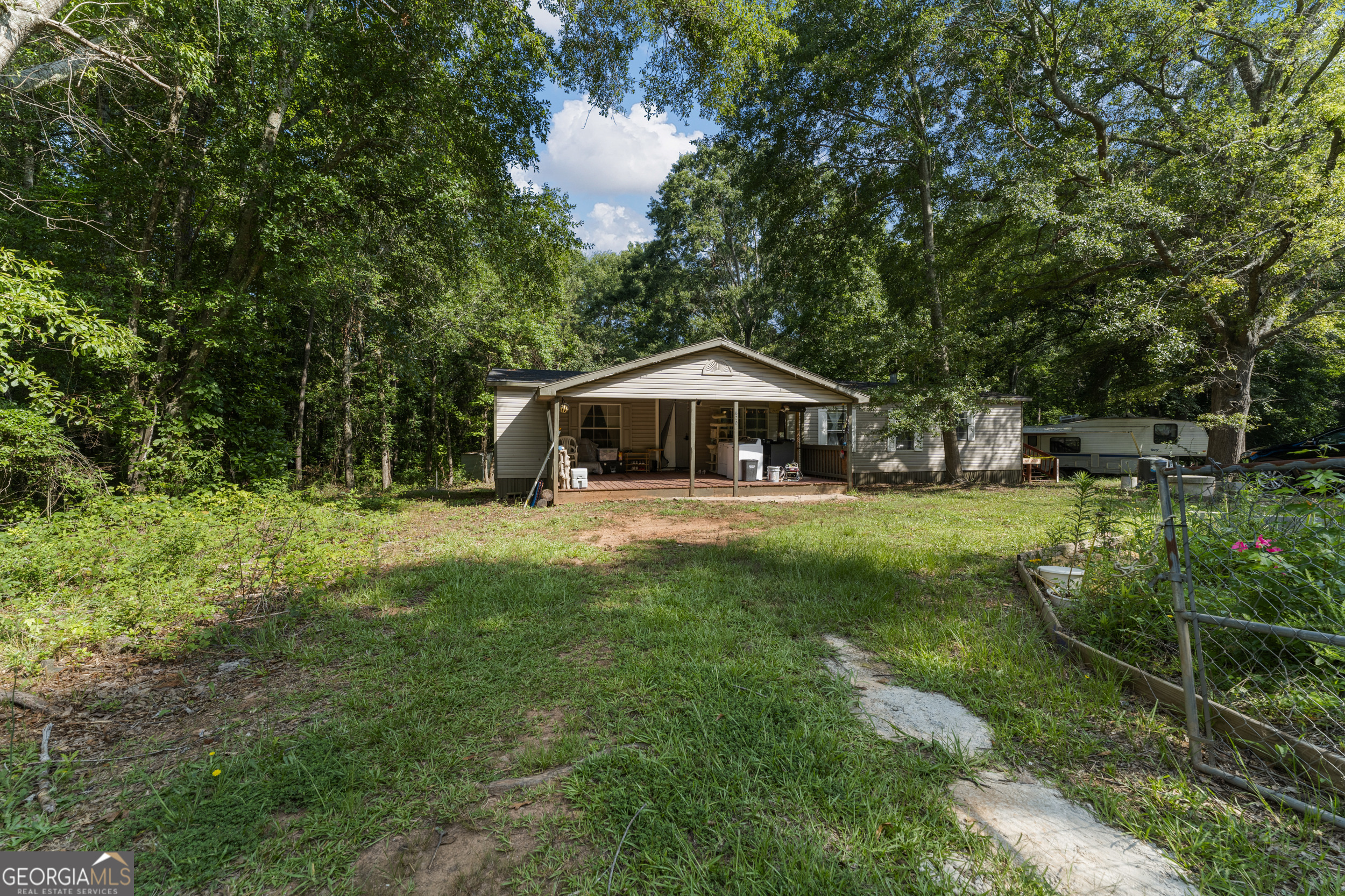 620 Old Hutchinson Mill Road Property Photo 1