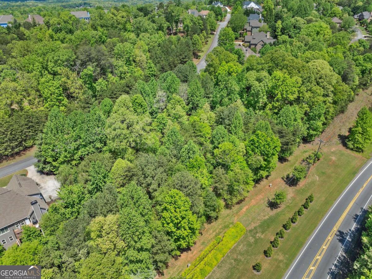 3524 Lake Ridge Drive Property Photo 4