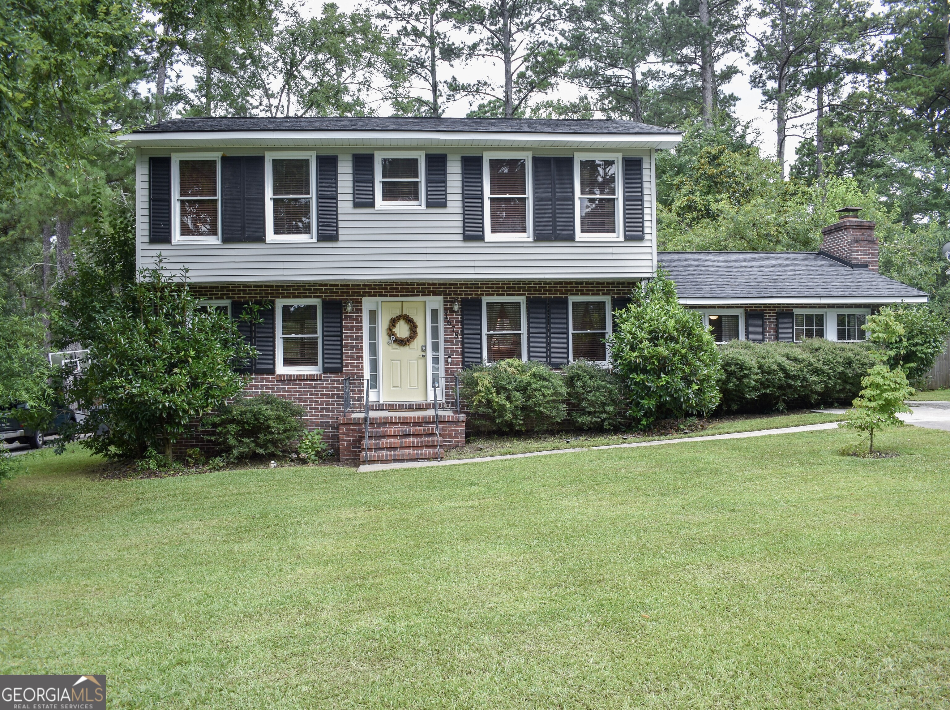 1678 Cardinal Road Property Photo 1