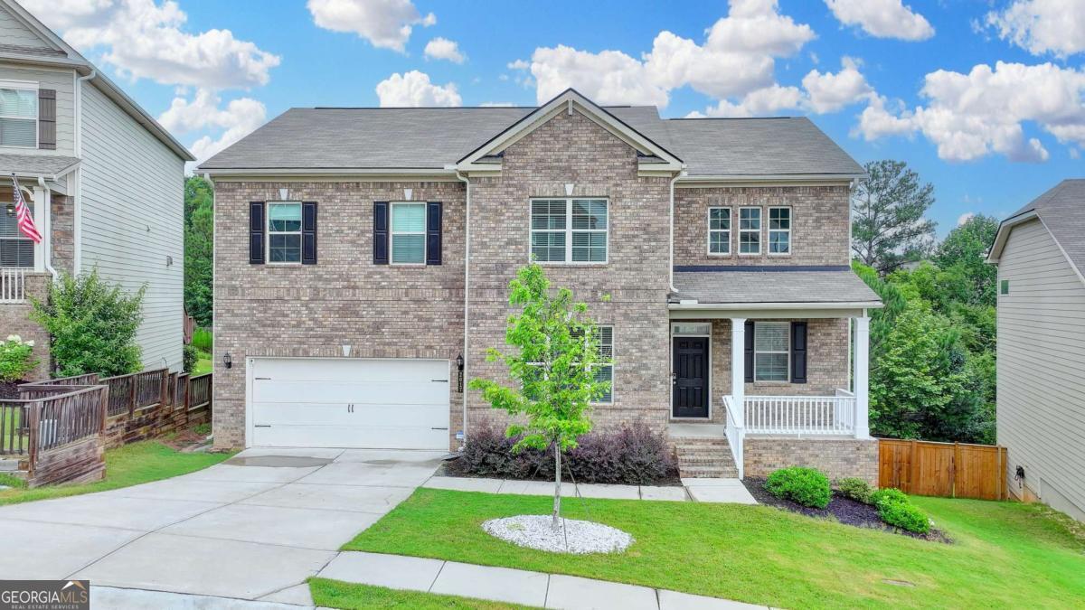 2017 Yvette Way Property Photo 1