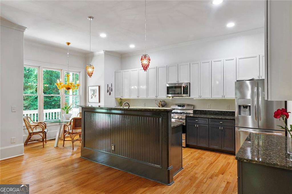 453 Carter Avenue Se Property Photo 13