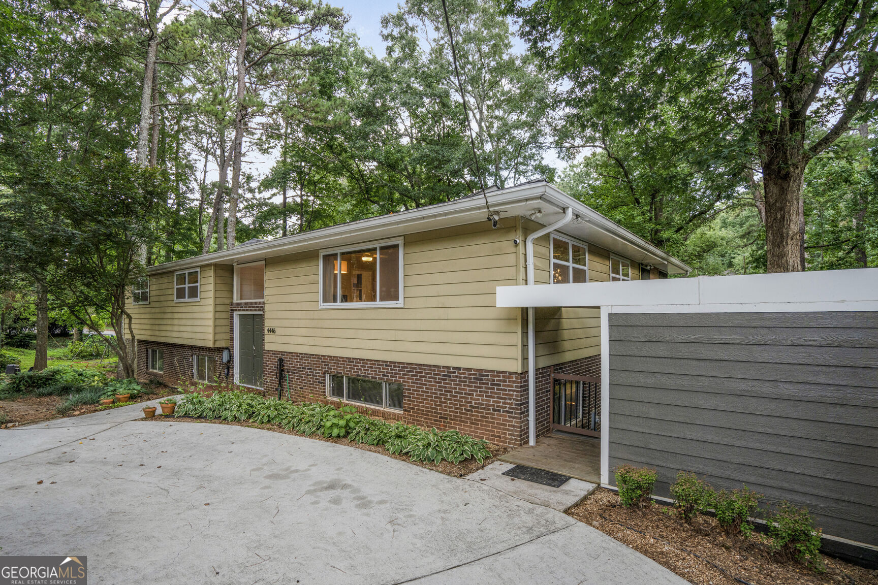 4446 Cain Circle