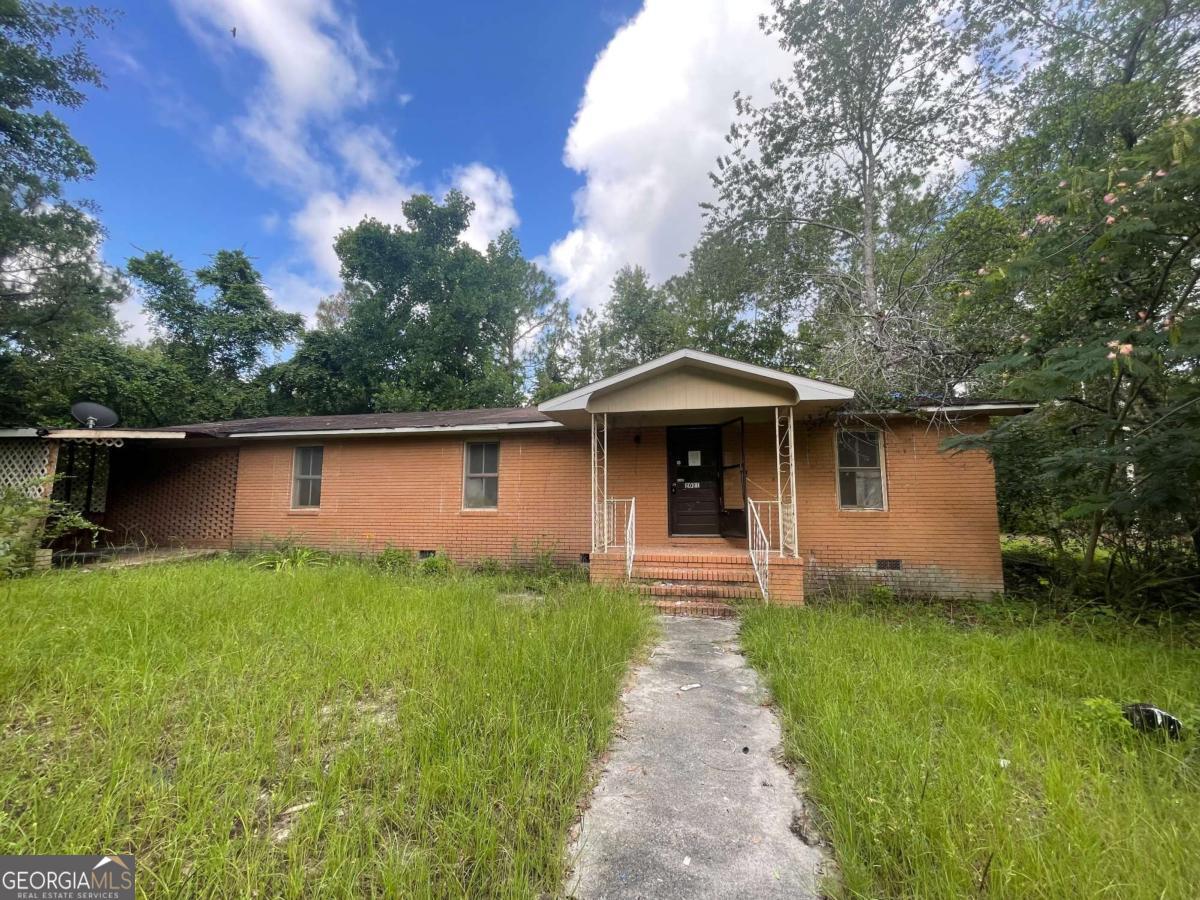 2021 Sparrow Lane Property Photo 1