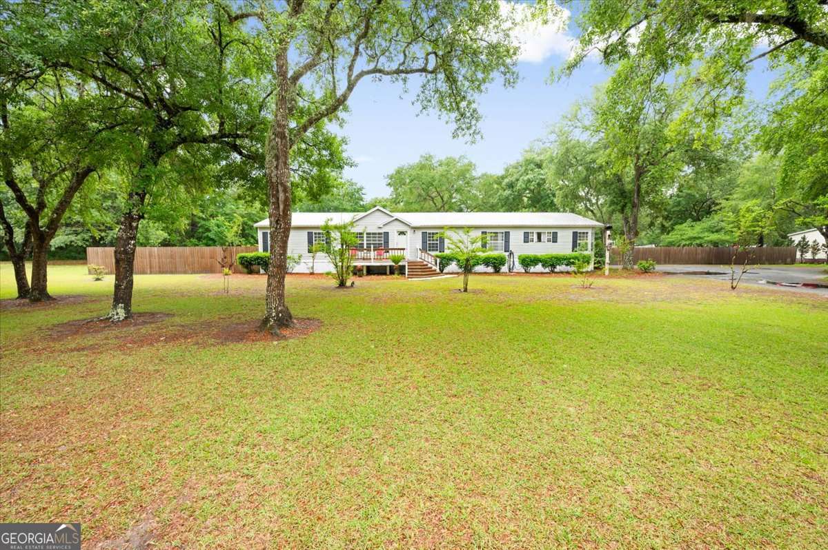 57 Mcintosh Trail Property Photo 1
