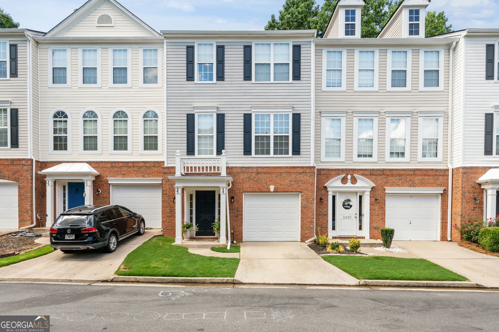 3331 Lathenview Court Property Photo 1