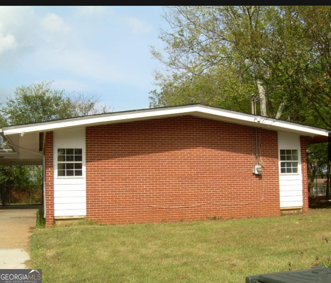 1982 S Riverview Circle Property Photo 1