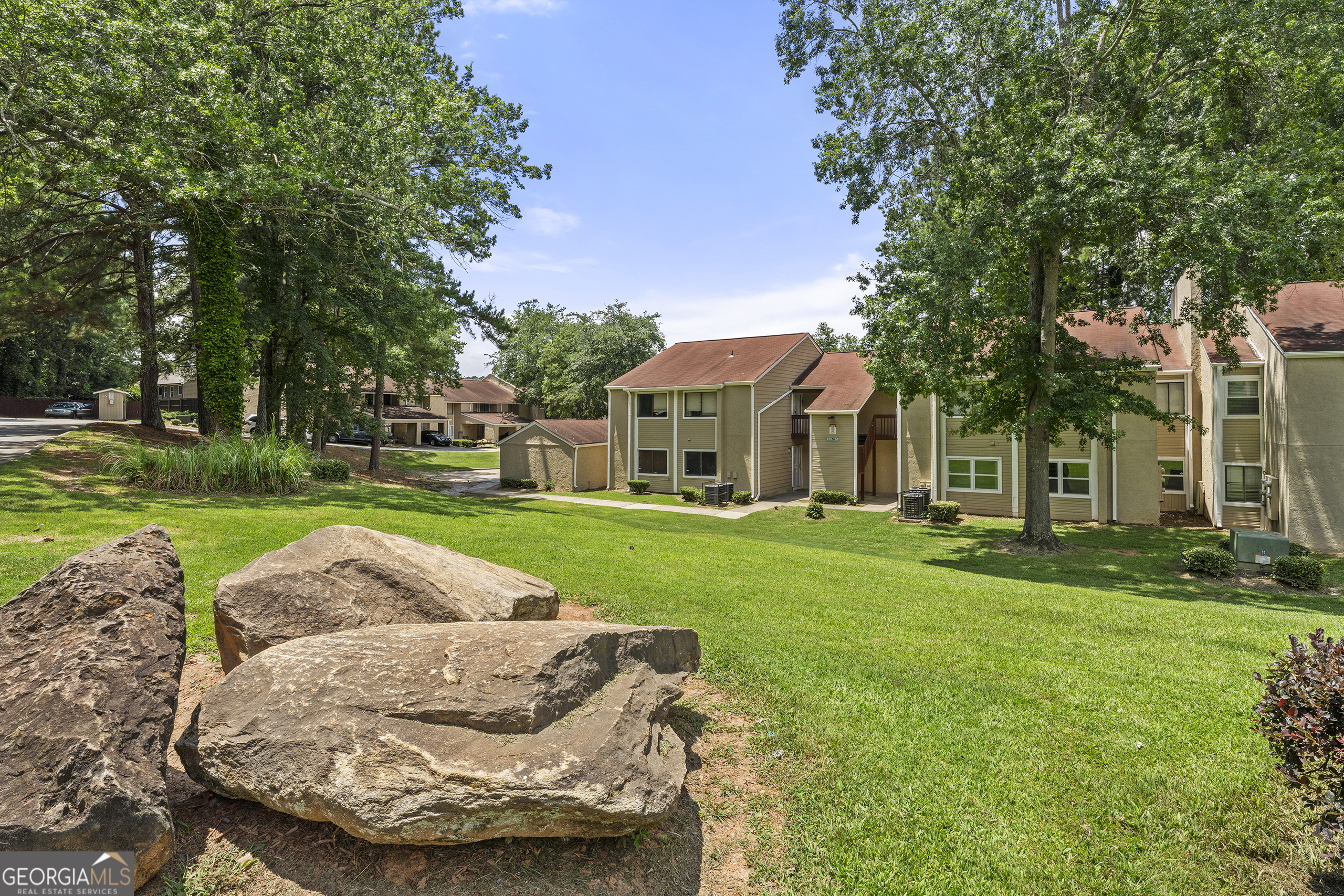 3575 Oakvale Road # 105 Property Photo 1