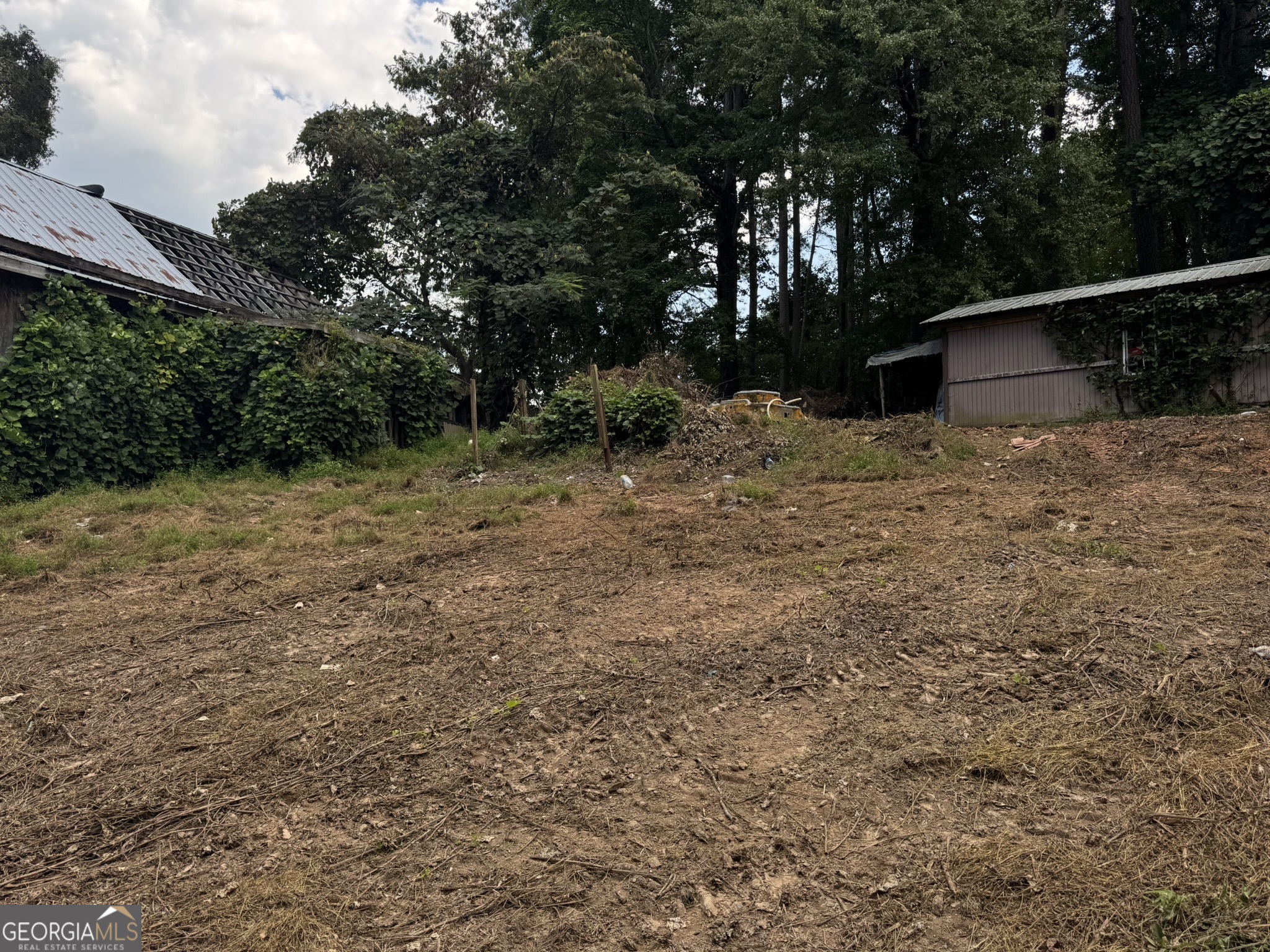 85 Maple Street N Property Photo 15