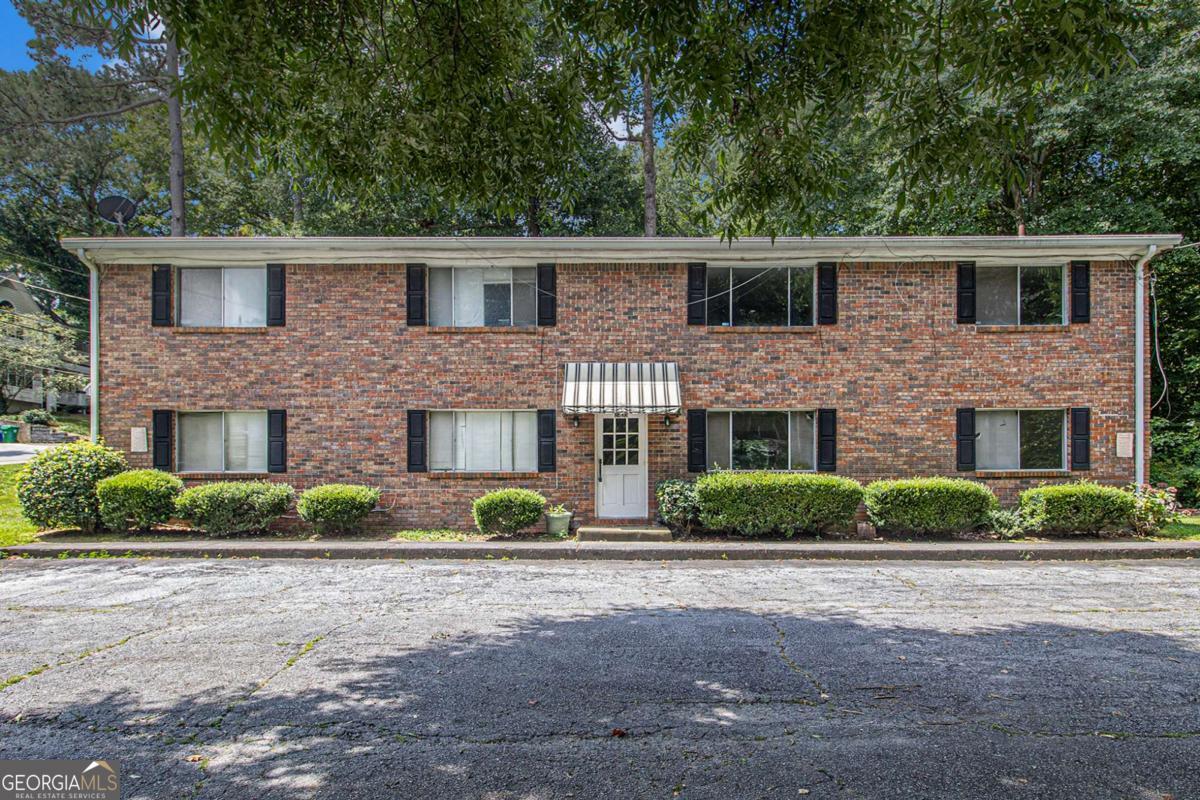 2430 Coosawattee Drive Ne # D Property Photo 1