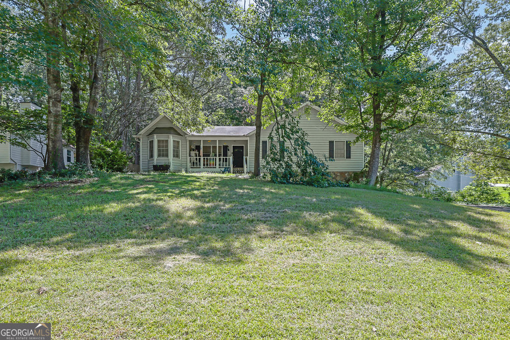 215 Valley Brook Drive Property Photo 1