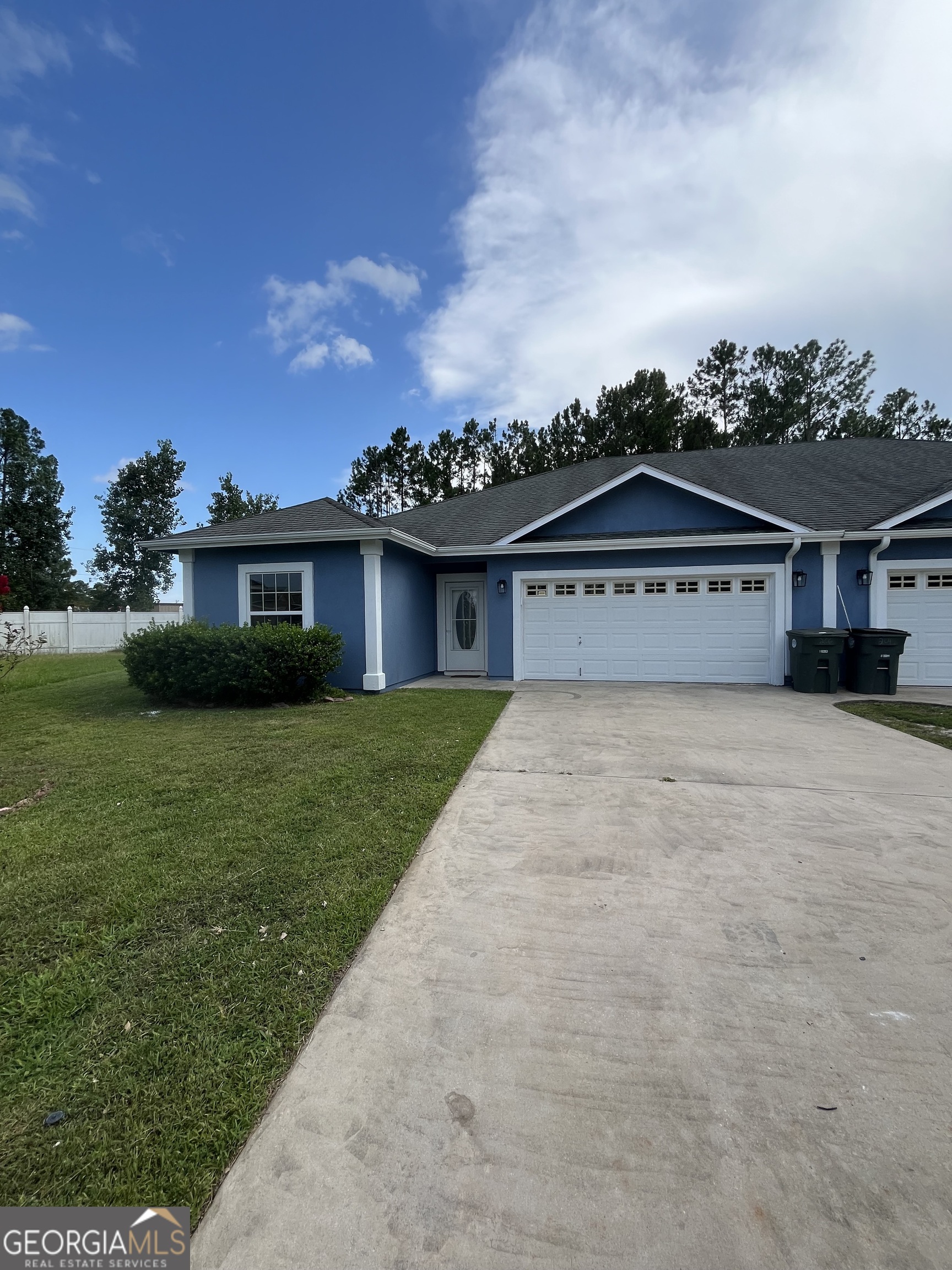 206 Royal Palms Avenue Property Photo 1