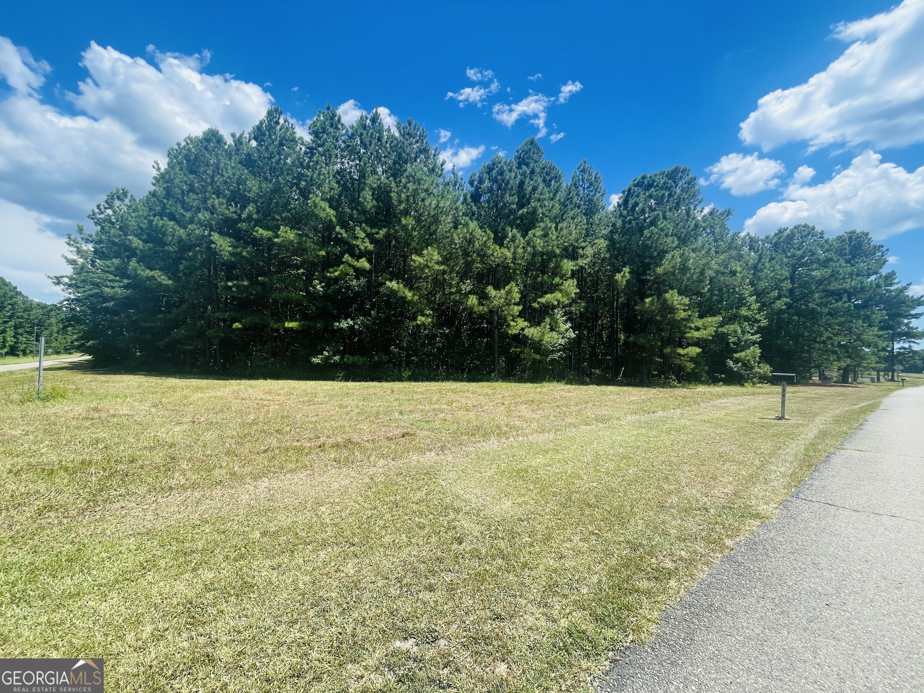 112 Benson Road Property Photo 13