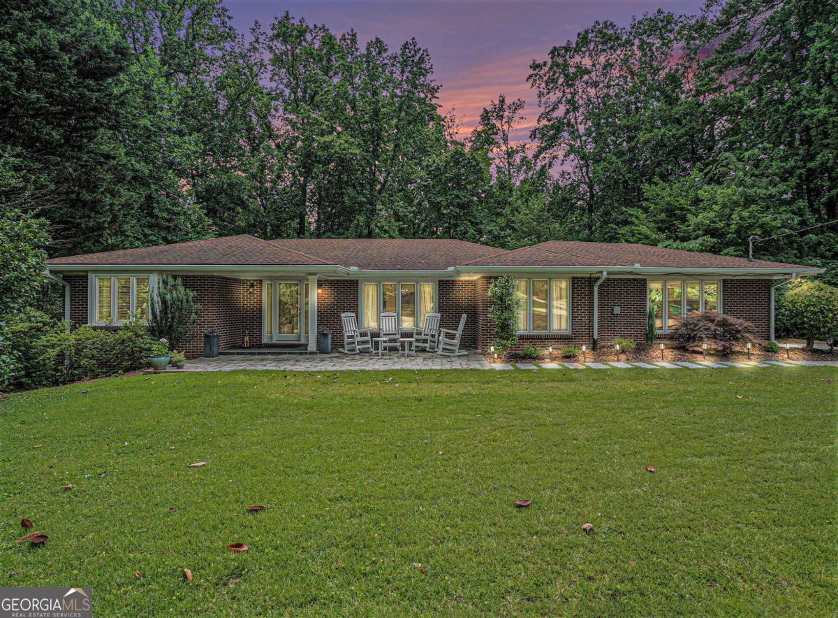 1620 Stonecliff Drive Property Photo 1