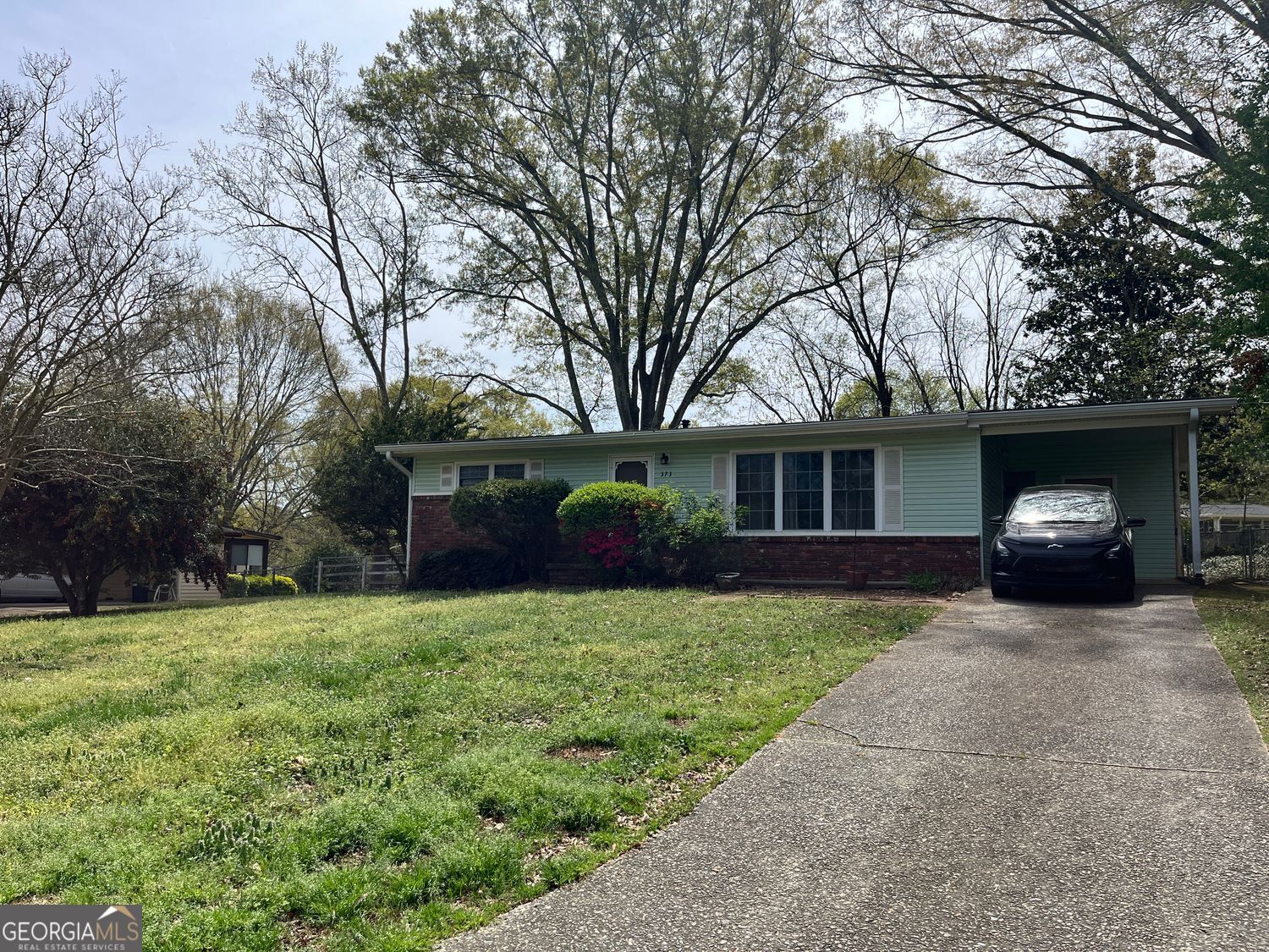 373 Norton Circle Se Property Photo 1