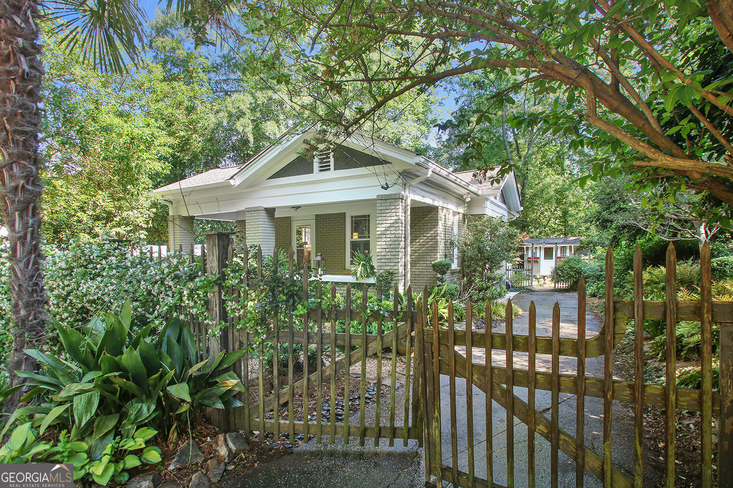 219 Gordon Street Property Photo 1