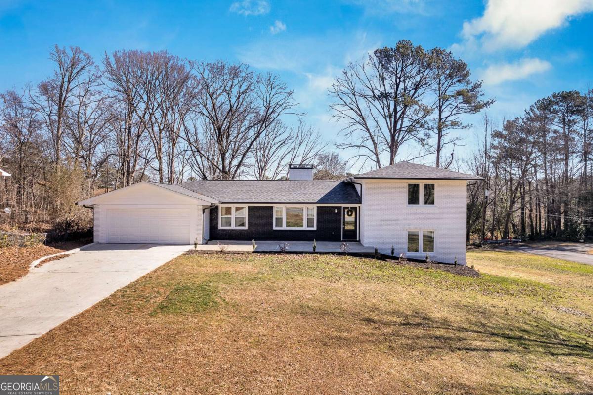 1536 Daffodil Drive Property Photo 1