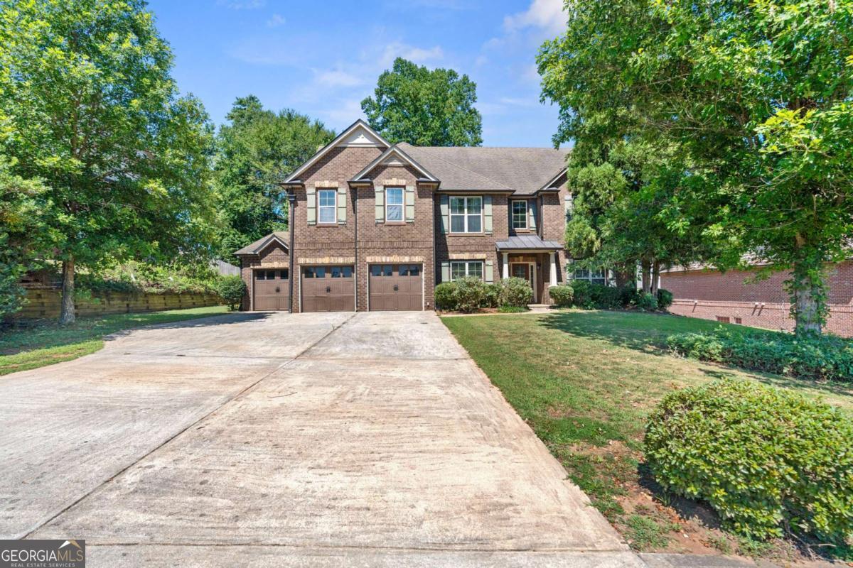 4660 Lake Hill Trail Property Photo 1