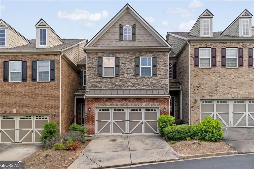 690 Cobblestone Creek Lane