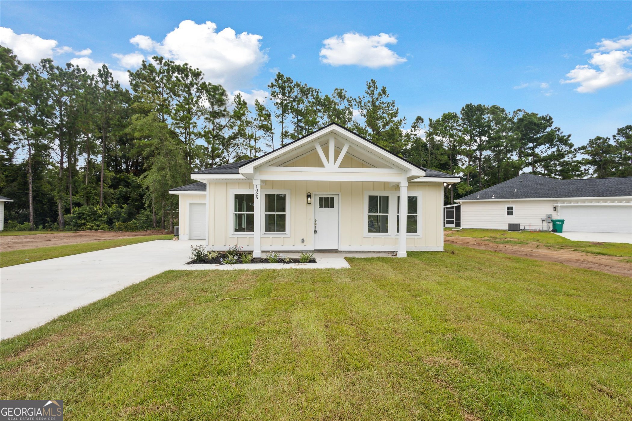 1026 Cottage Way Property Photo 1