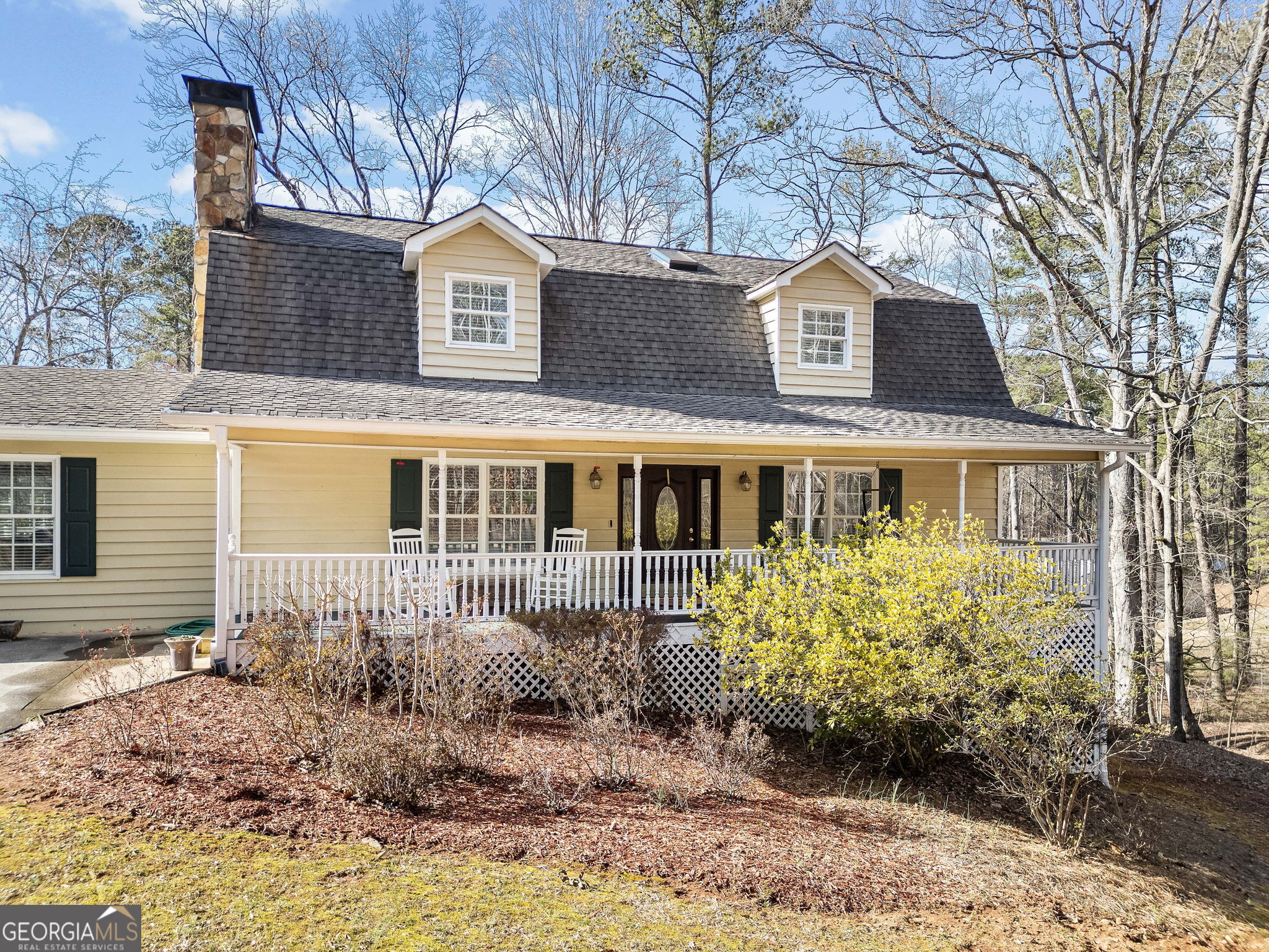 444 Pineview Drive Property Photo 1