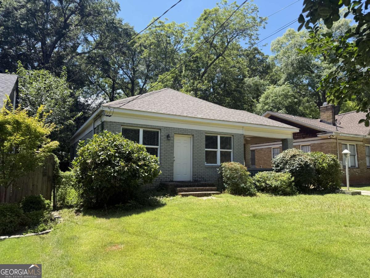 227 Cambridge Avenue Property Photo 1