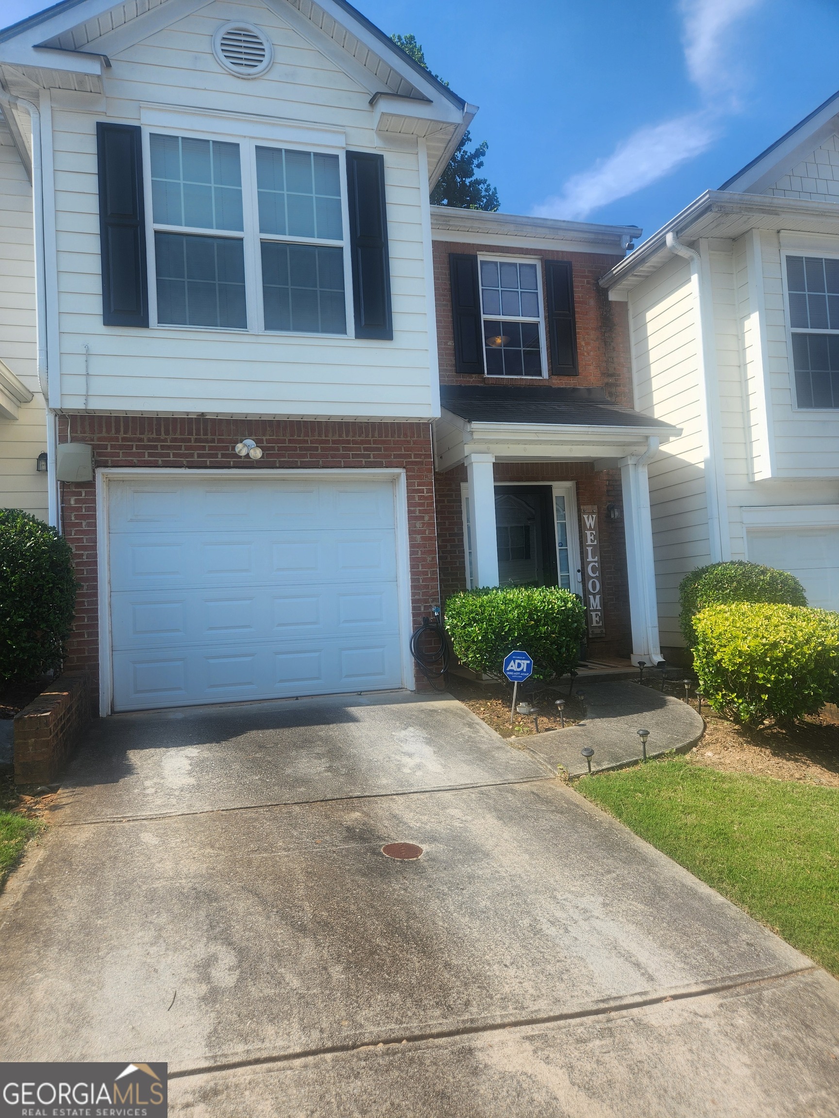 3704 Harvest Drive Property Photo 1