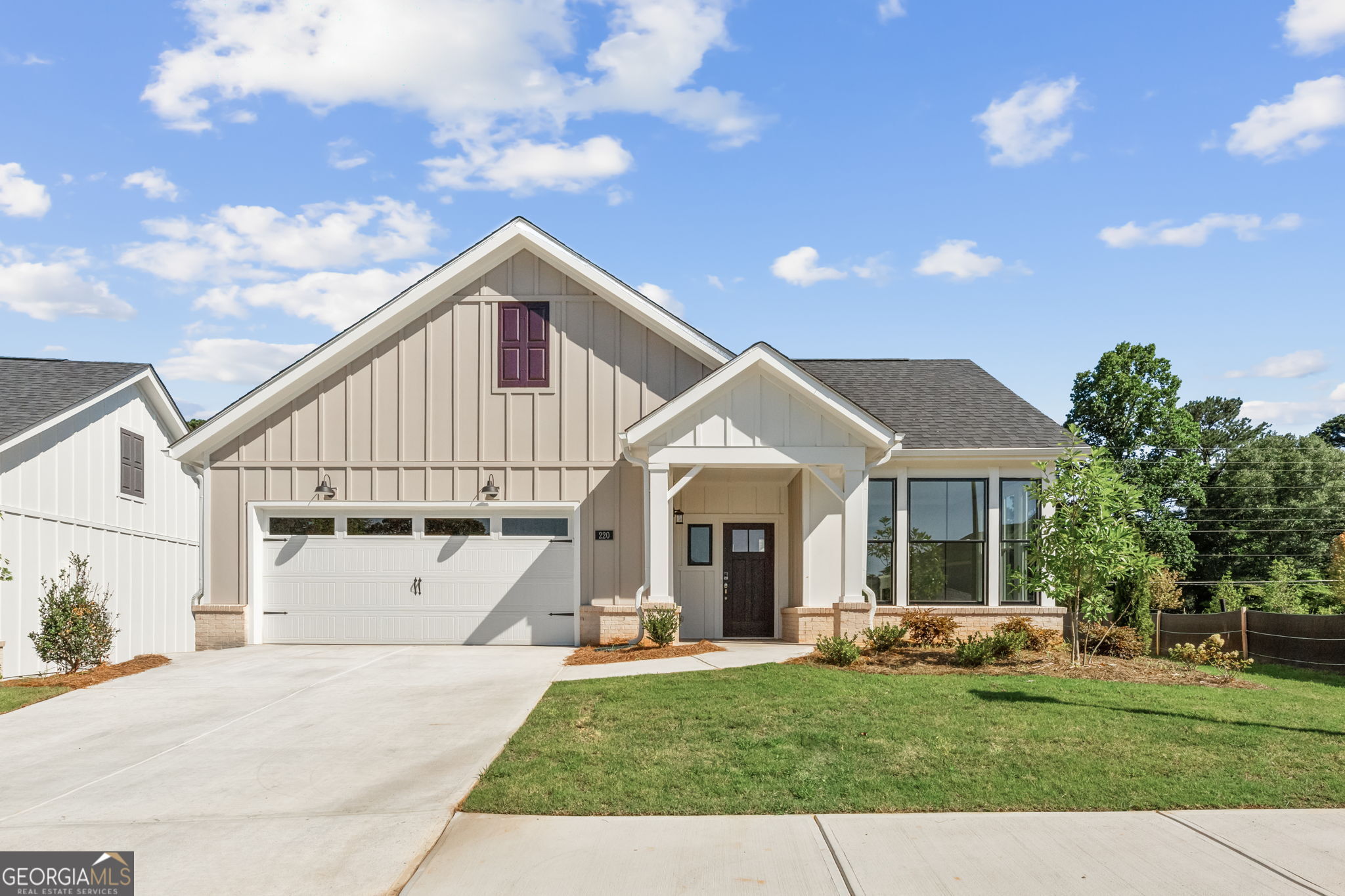 220 Persimmon Way # 6 Property Photo 1