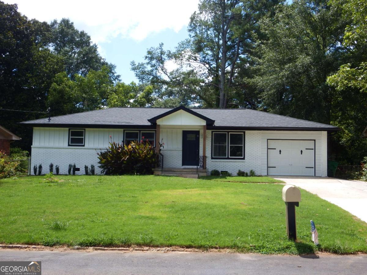 1340 Juneau Court Property Photo 1