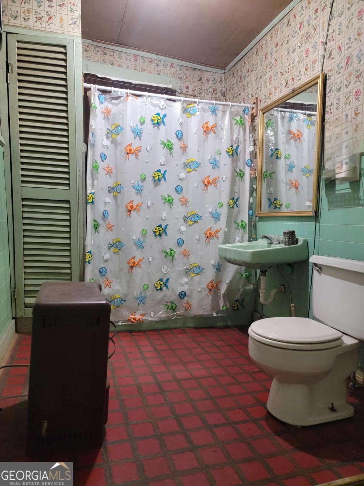 346 Oliver Street Property Photo 24