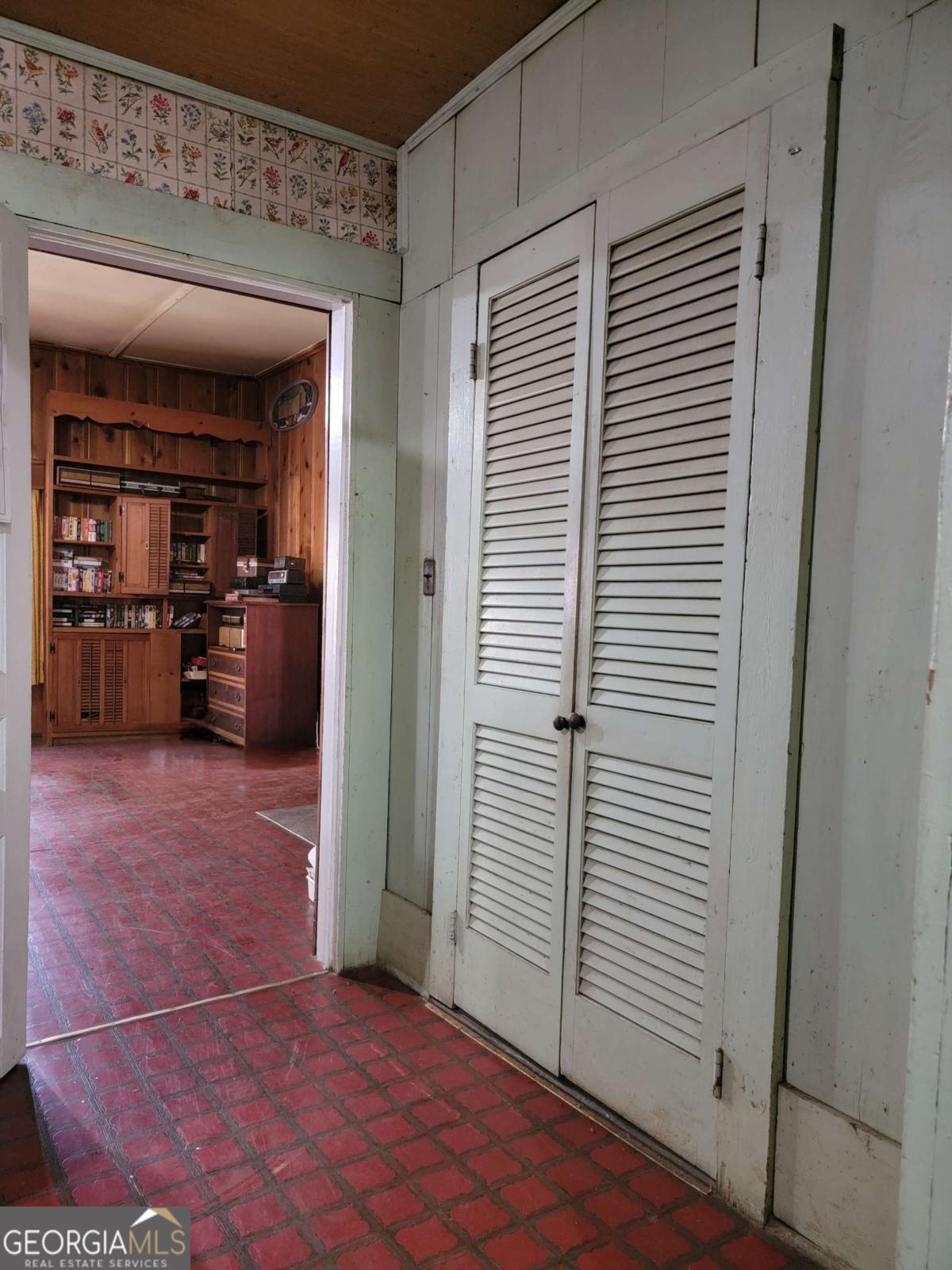 346 Oliver Street Property Photo 25