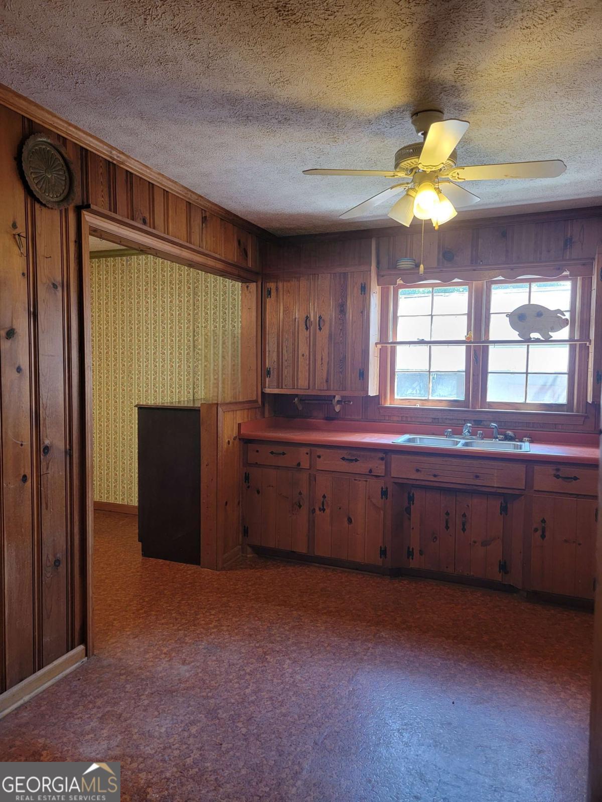 346 Oliver Street Property Photo 41