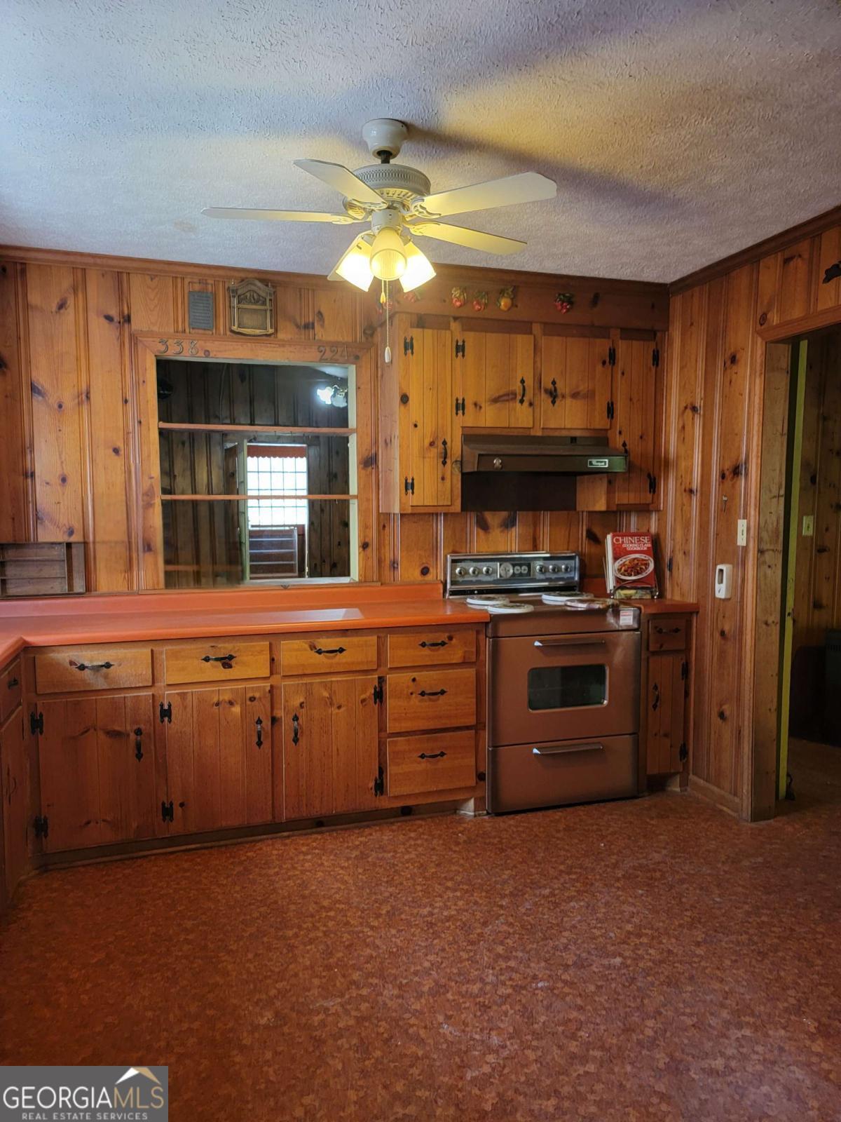 346 Oliver Street Property Photo 42