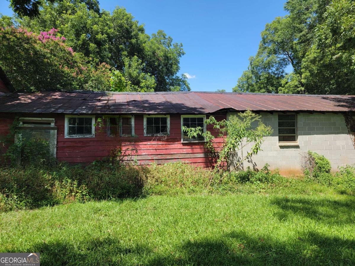 346 Oliver Street Property Photo 48