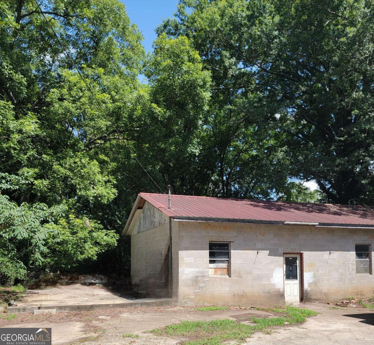 346 Oliver Street Property Photo 50