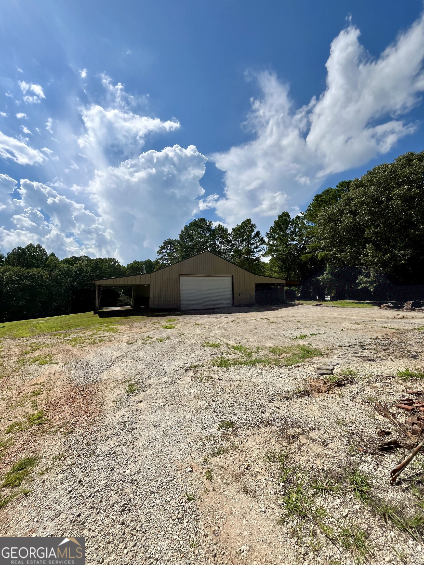 621 Rance Foster Road Property Photo 4
