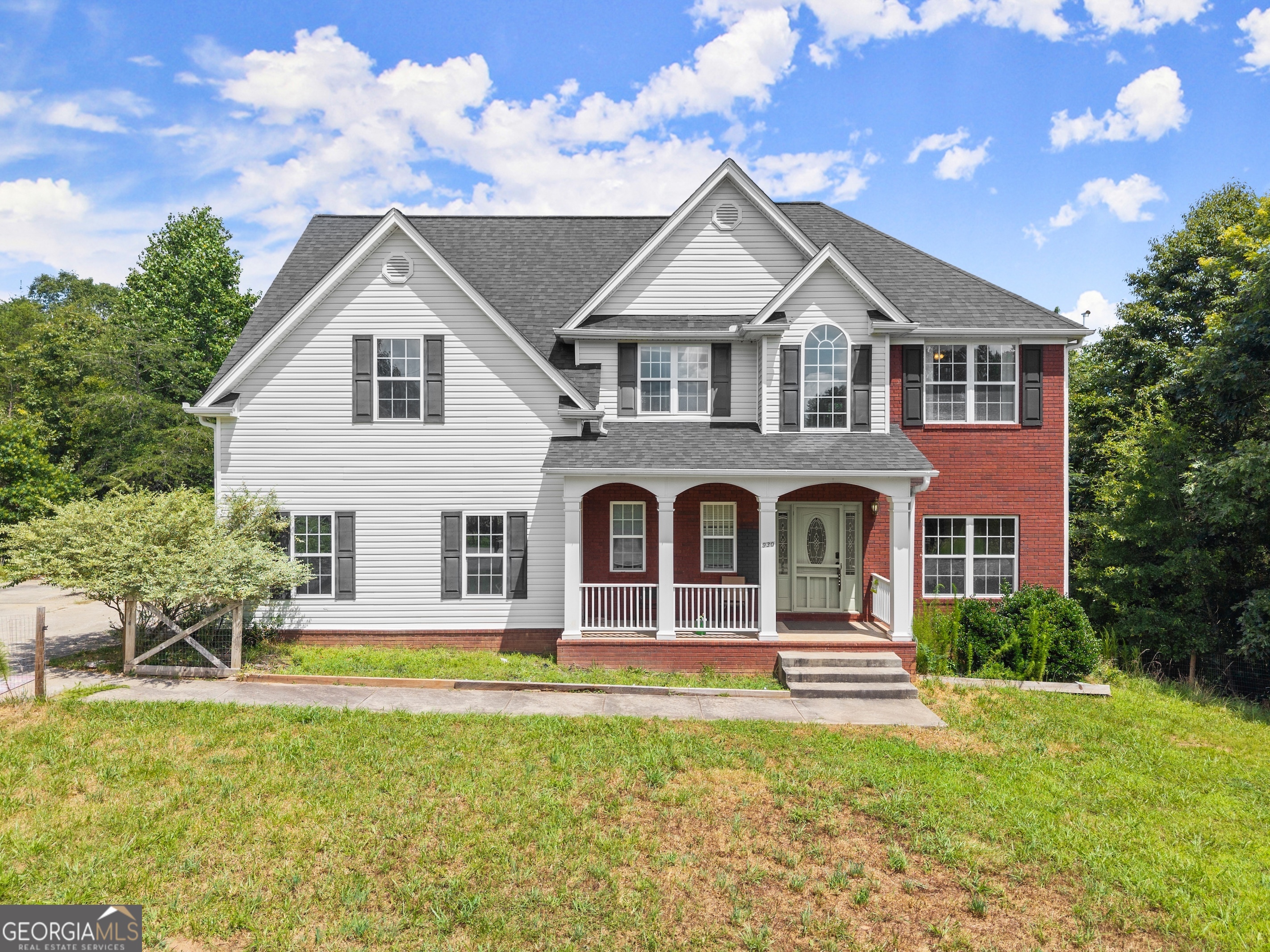 930 Heads Ferry Road Property Photo 1