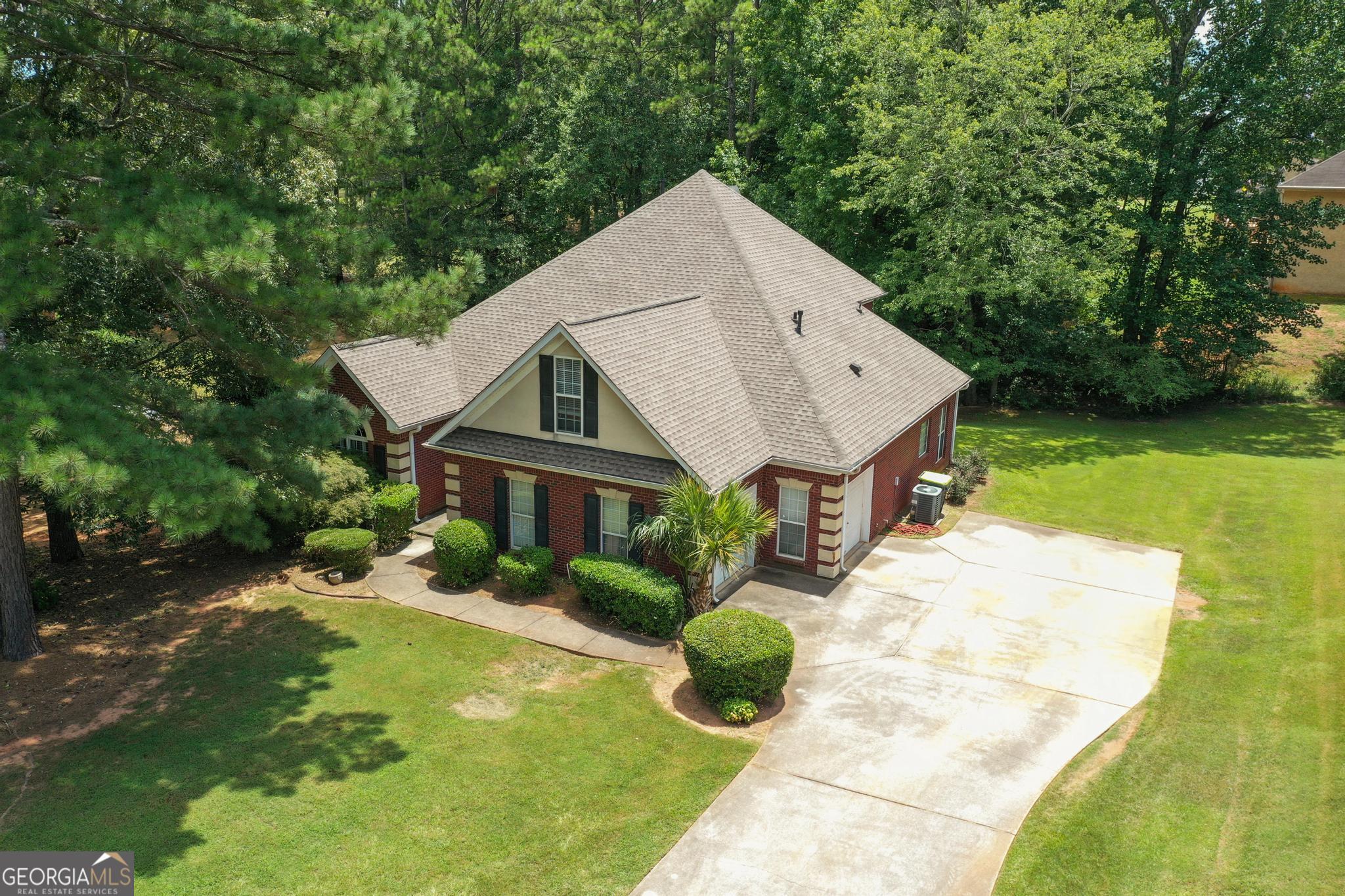 210 Huiet Drive Property Photo 1