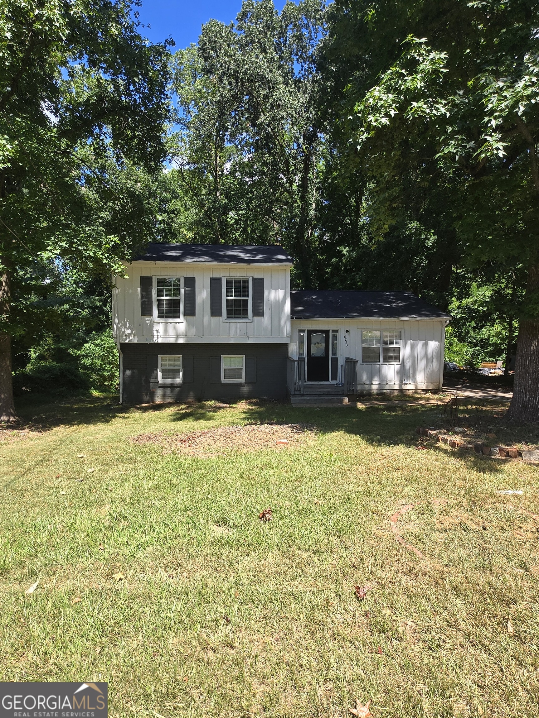 6233 Bermuda Street Property Photo 1