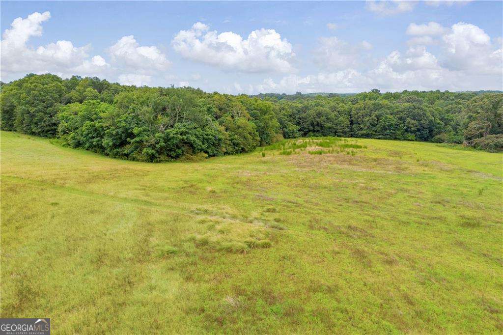 2671 Harbins Road Se Property Photo 9