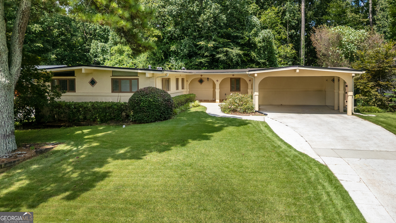 1190 Arborvista Drive Ne Property Photo 1