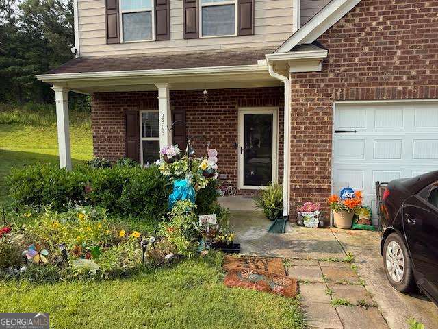 2303 Clapton Court Property Photo 1