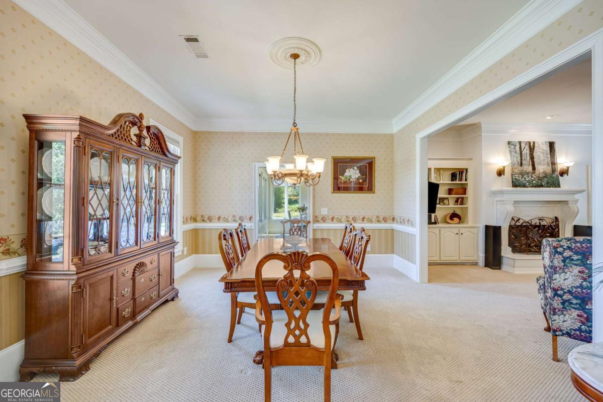 1885 Silver Oak Drive Property Photo 13
