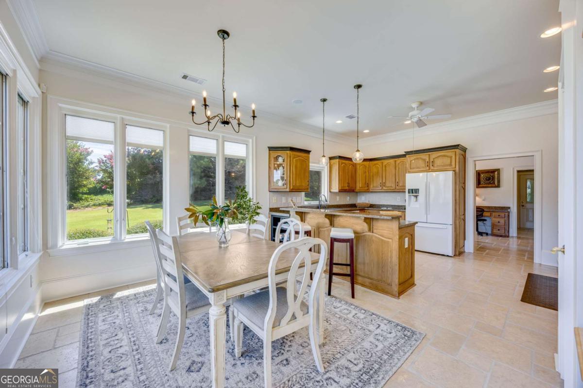 1885 Silver Oak Drive Property Photo 22