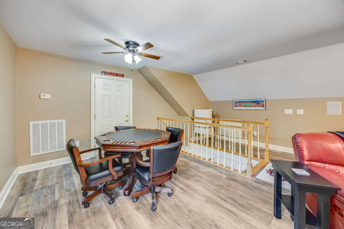1885 Silver Oak Drive Property Photo 35