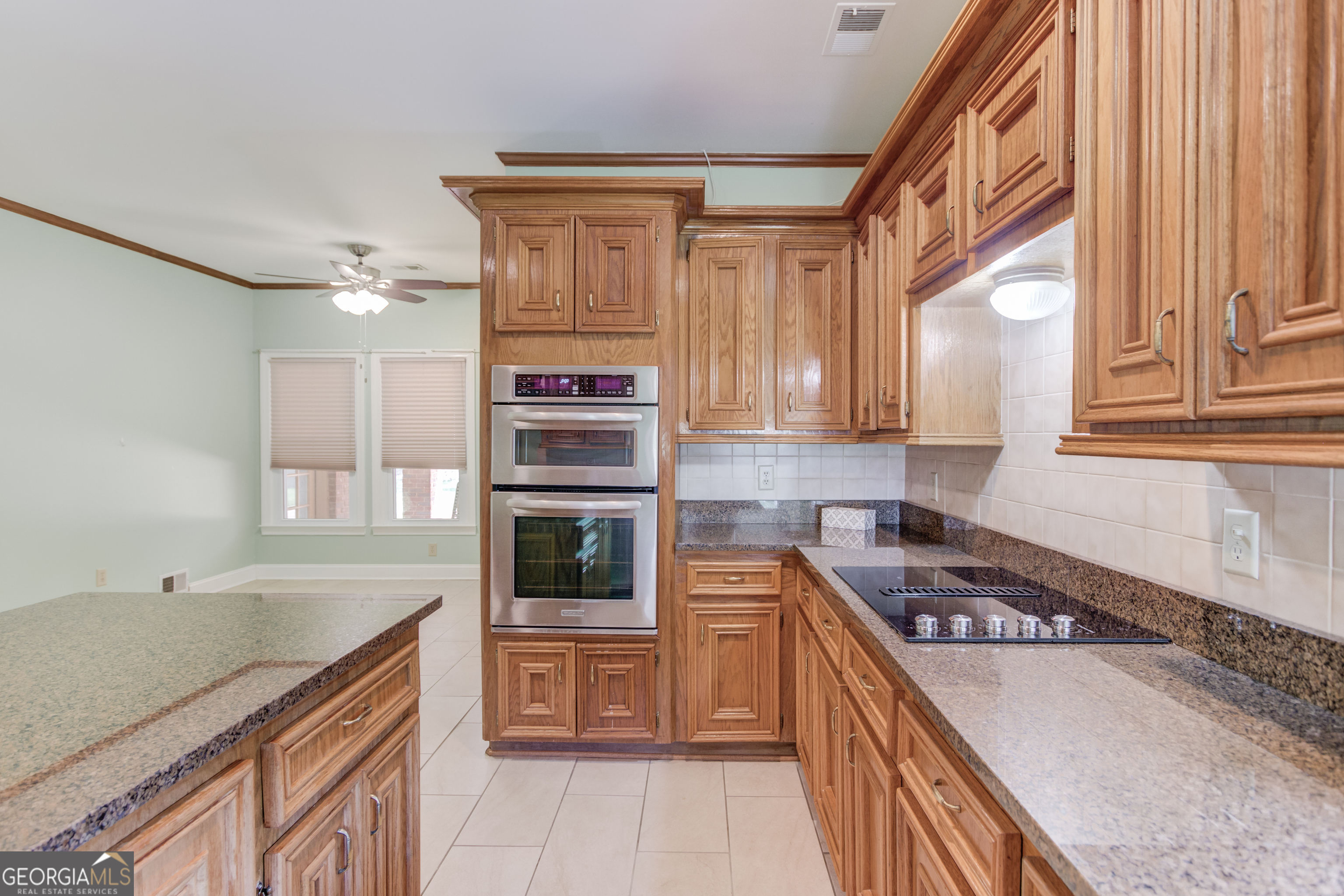 5270 Skidaway Drive Property Photo 13