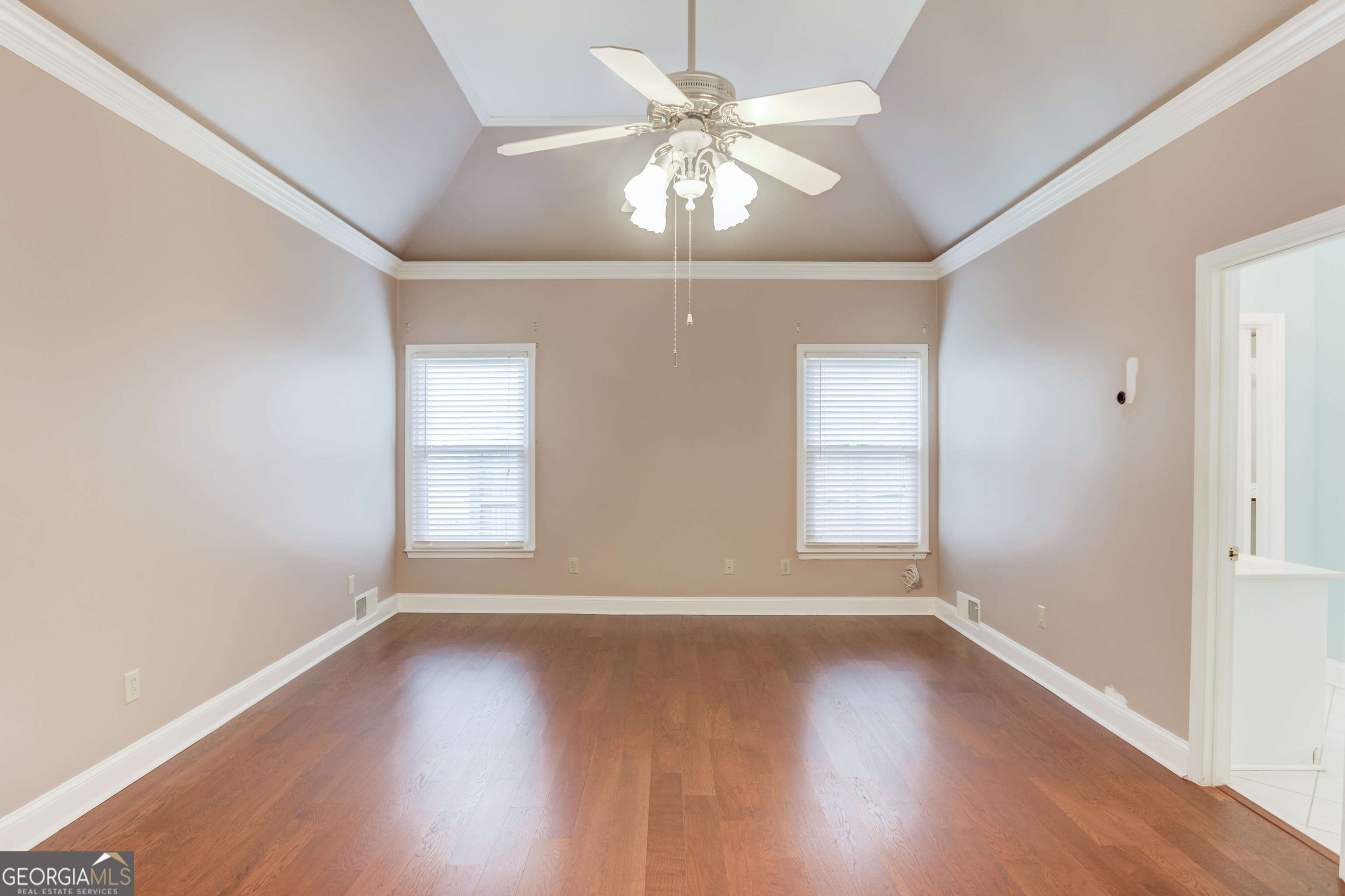 5270 Skidaway Drive Property Photo 15