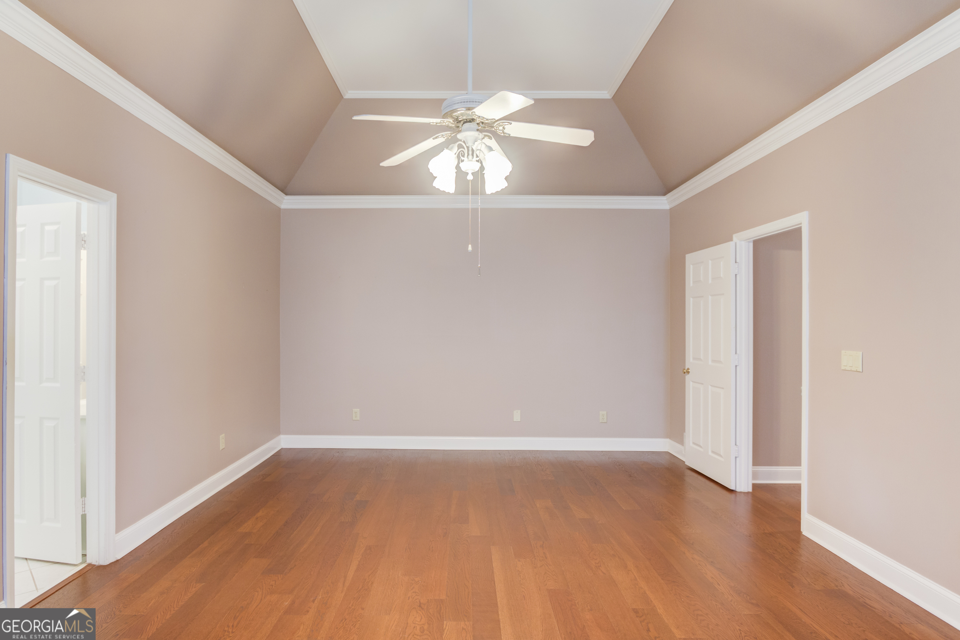 5270 Skidaway Drive Property Photo 16