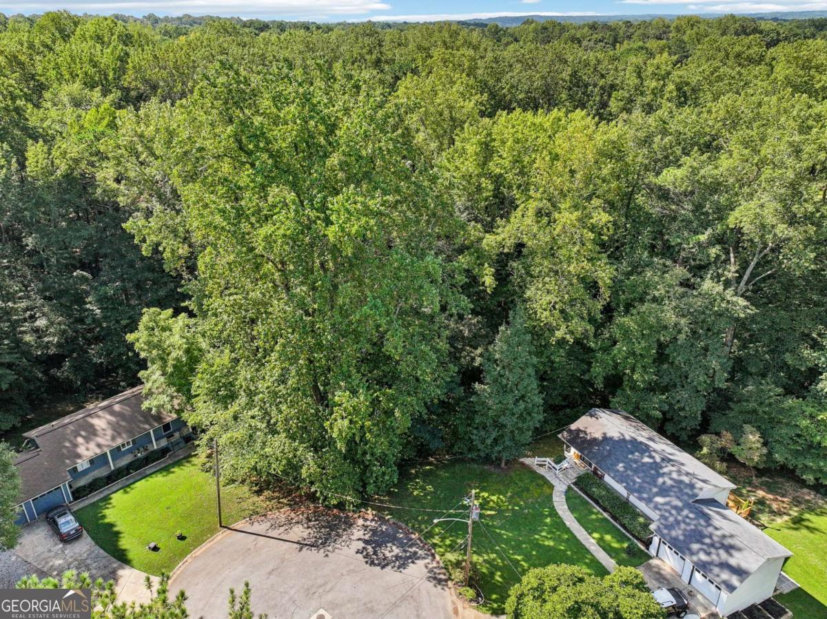 1736 Seneca Court Se Property Photo 8