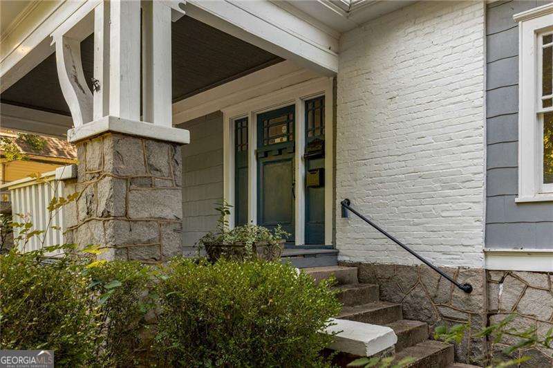 1007 Blue Ridge Avenue Ne Property Photo 1